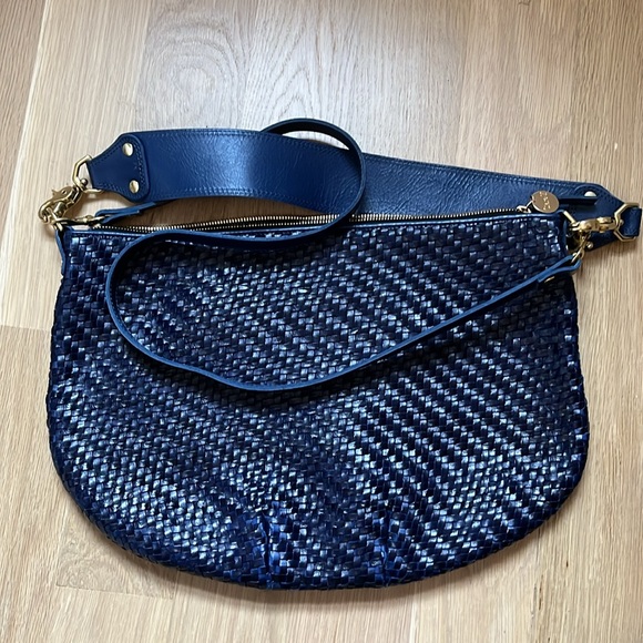Clare V. Moyen Messenger - Twilight Blue Zig Zag - Picture 4 of 7
